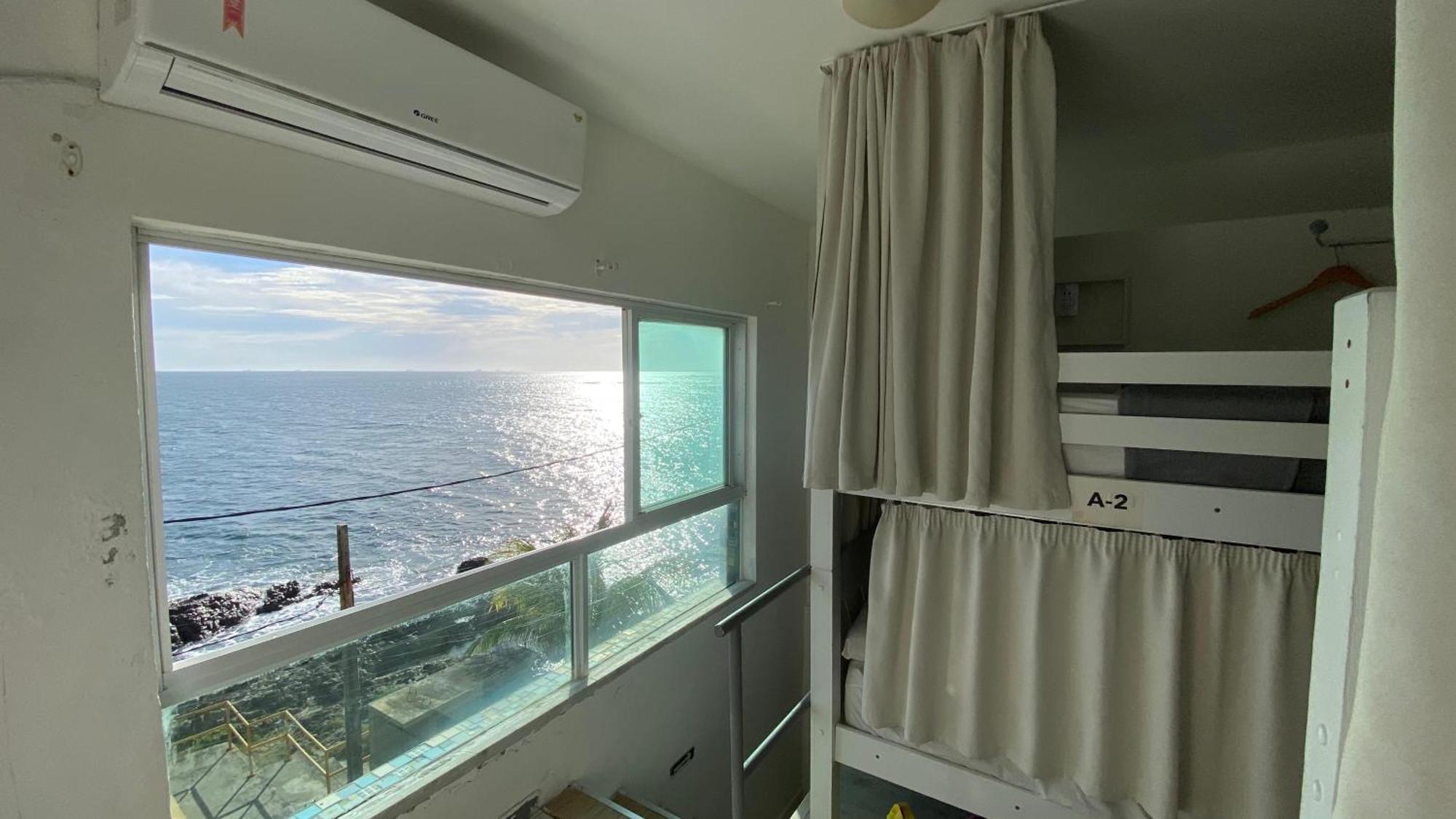 Hostel Cantinho Do Mar Сальвадор Экстерьер фото